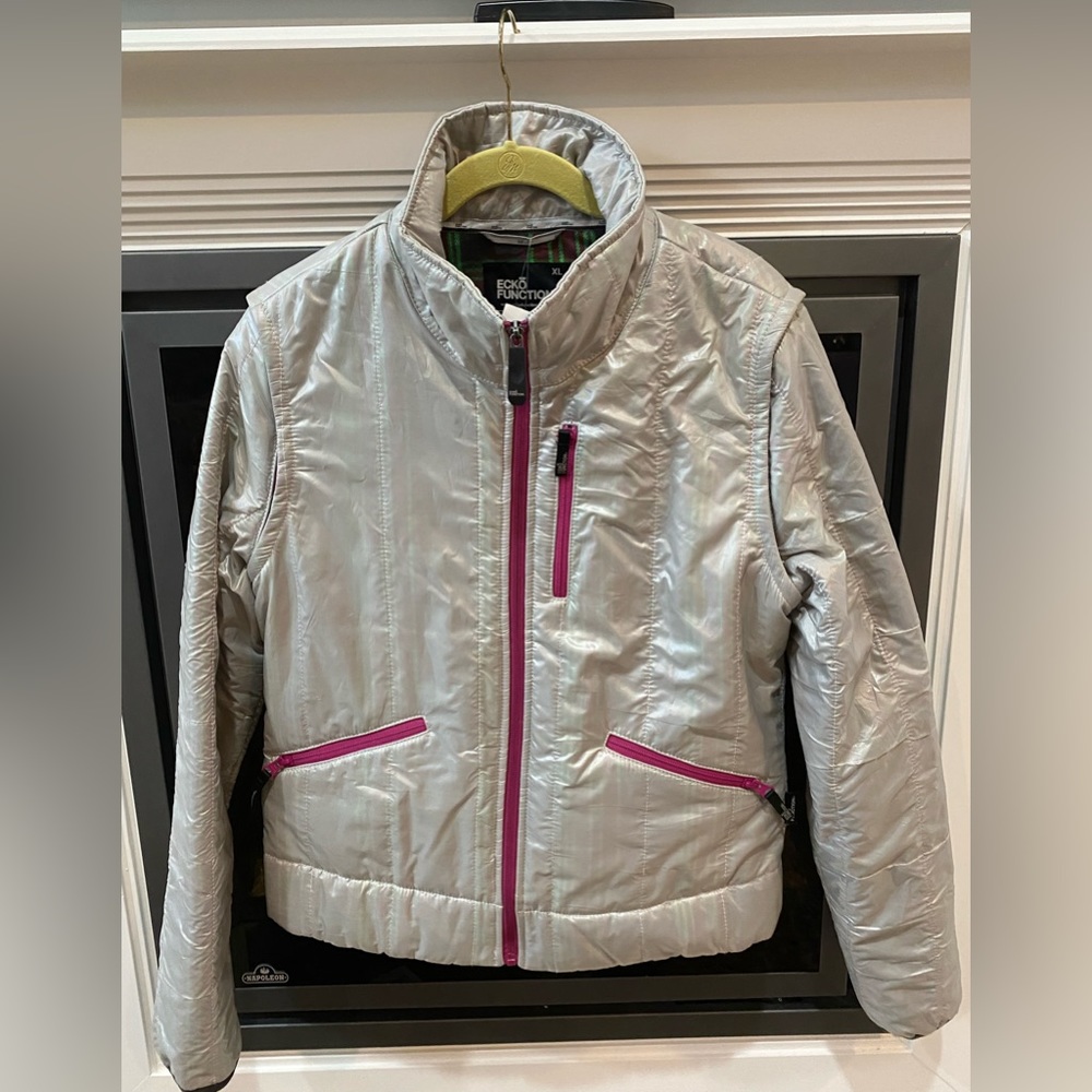 NWT Women’s Silver Grey Jules Ecko Function Jacket/Vest- XL